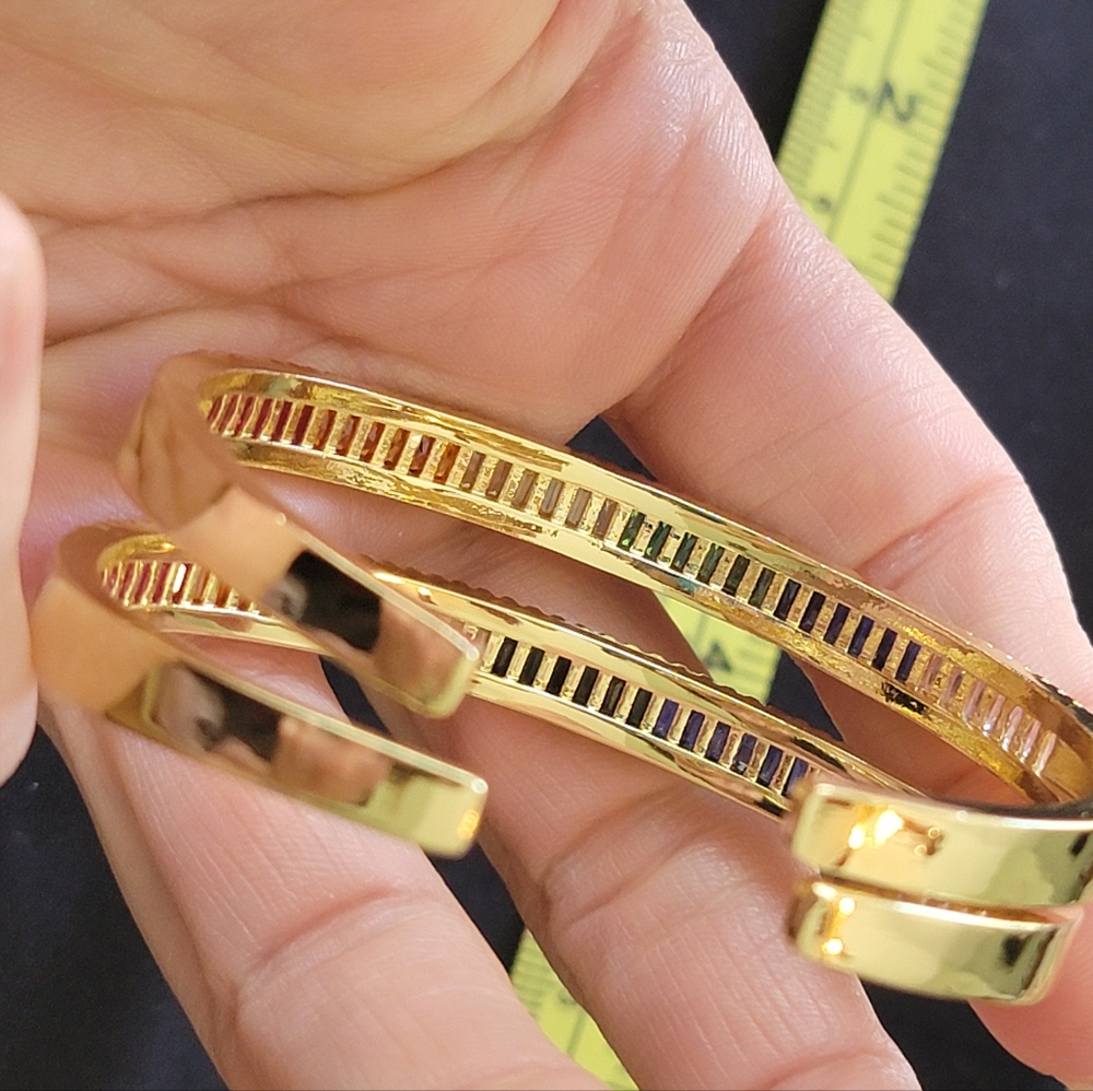 Bangle bracelet - Picture 7 of 10